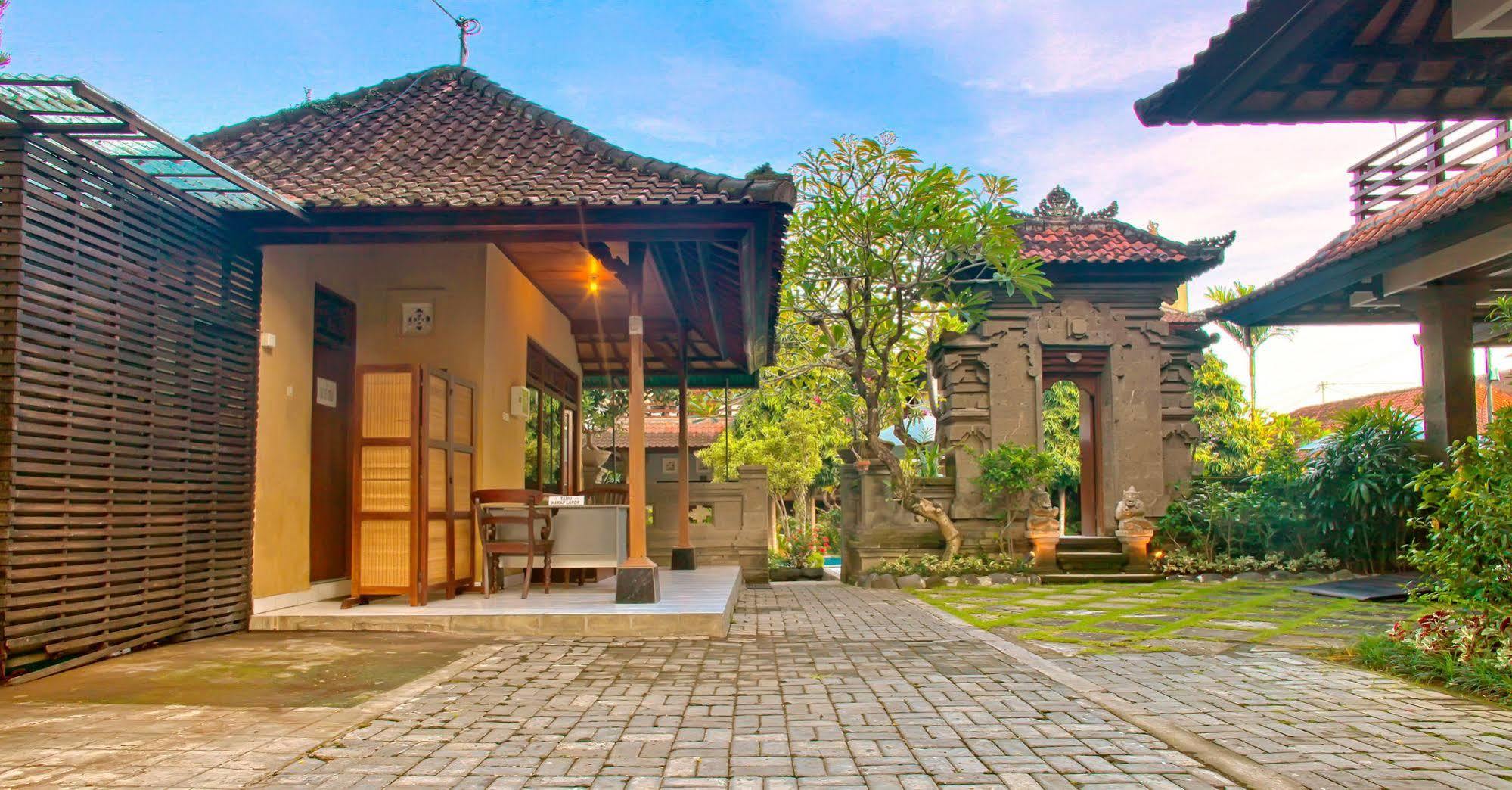 Puri Sading Hotel Sanur  Exterior photo